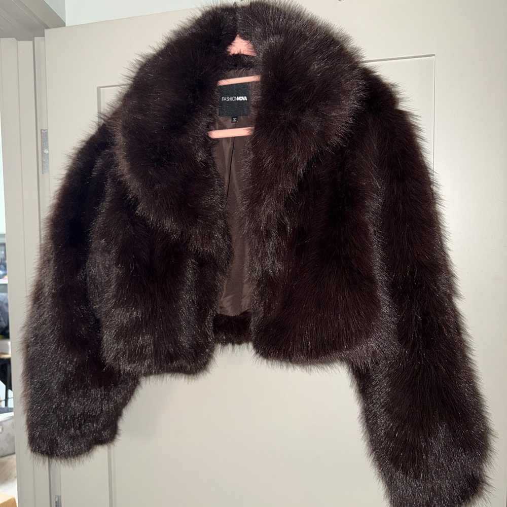 Fashion Nova Rich Chocolate Faux Fur NWOT